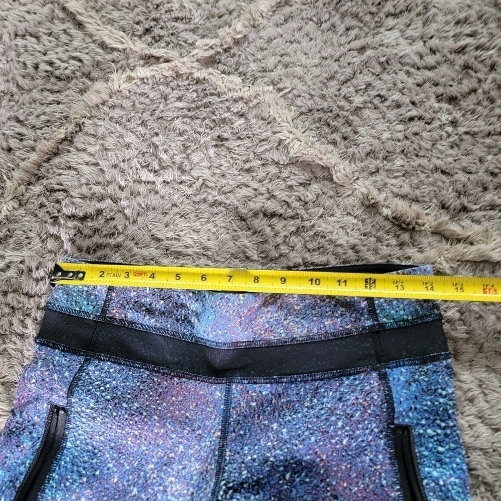 Lululemon Inspire Tight II 8 - Picture 5 of 14